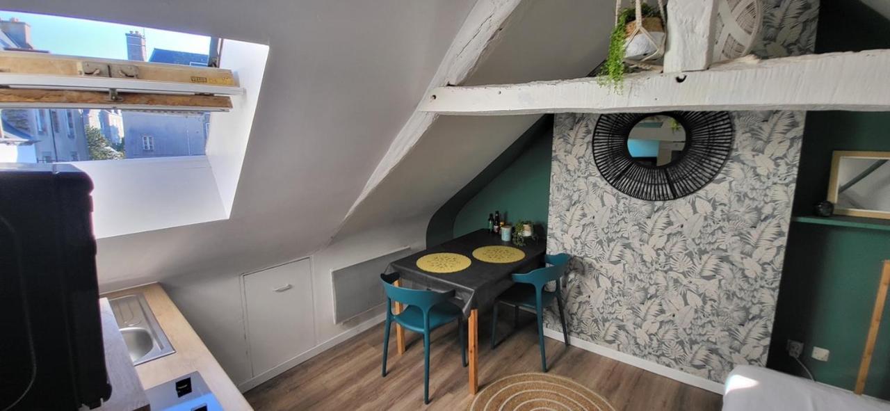La Cabane - Petit Studio Mansarde - Plage 50M - Rue Gratuite سان مالو المظهر الخارجي الصورة